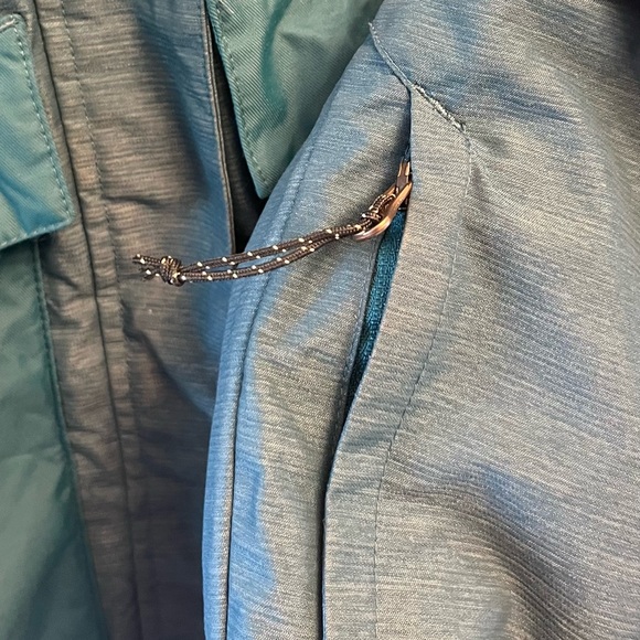 Ladies small Columbia winter jacket - Picture 3 of 7